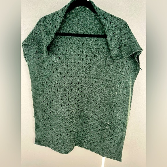 Green H&M Infinity Scarf - Picture 2 of 3